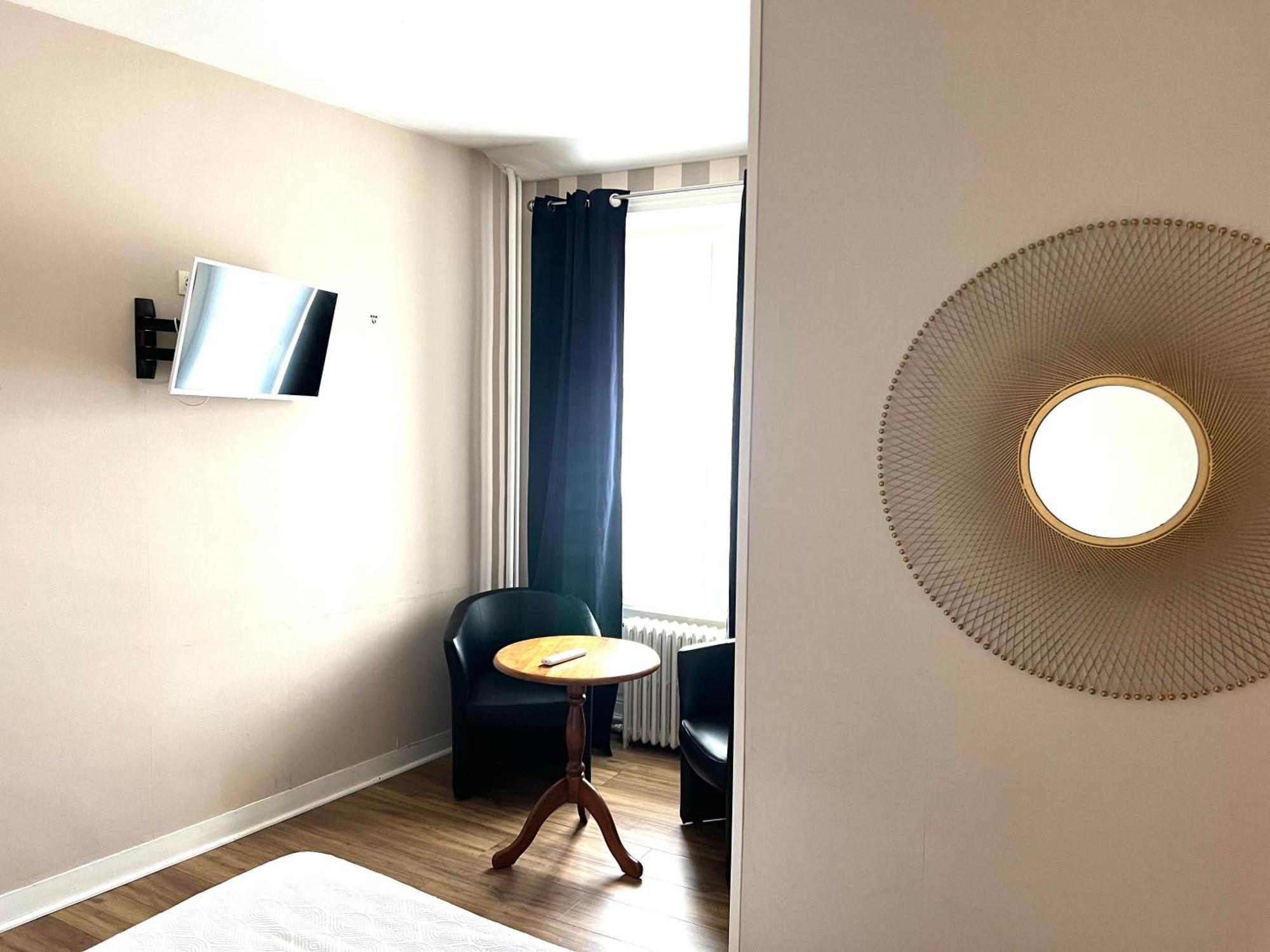 Hotel De La Gare Cherbourg-en-Cotentin Εξωτερικό φωτογραφία