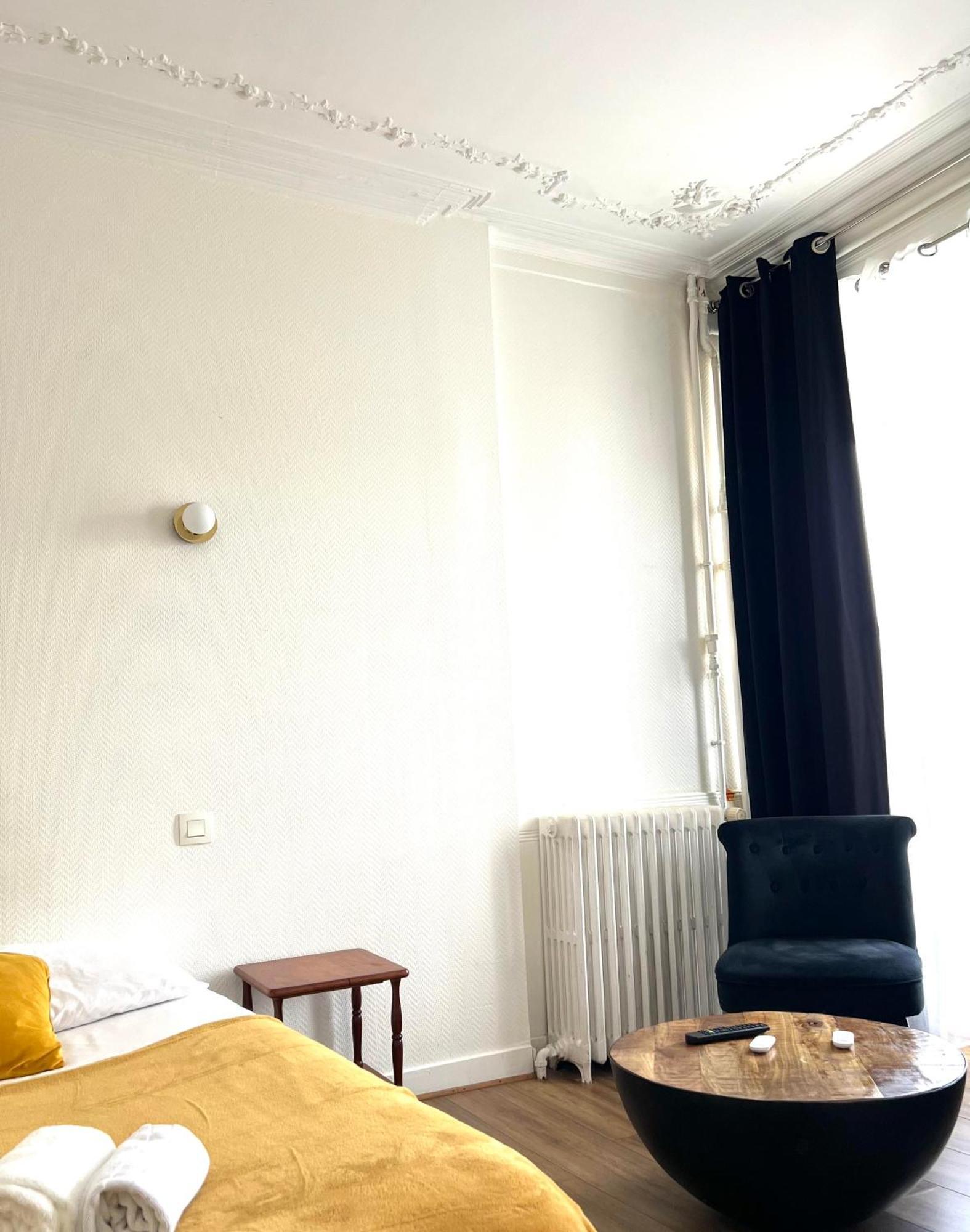 Hotel De La Gare Cherbourg-en-Cotentin Εξωτερικό φωτογραφία