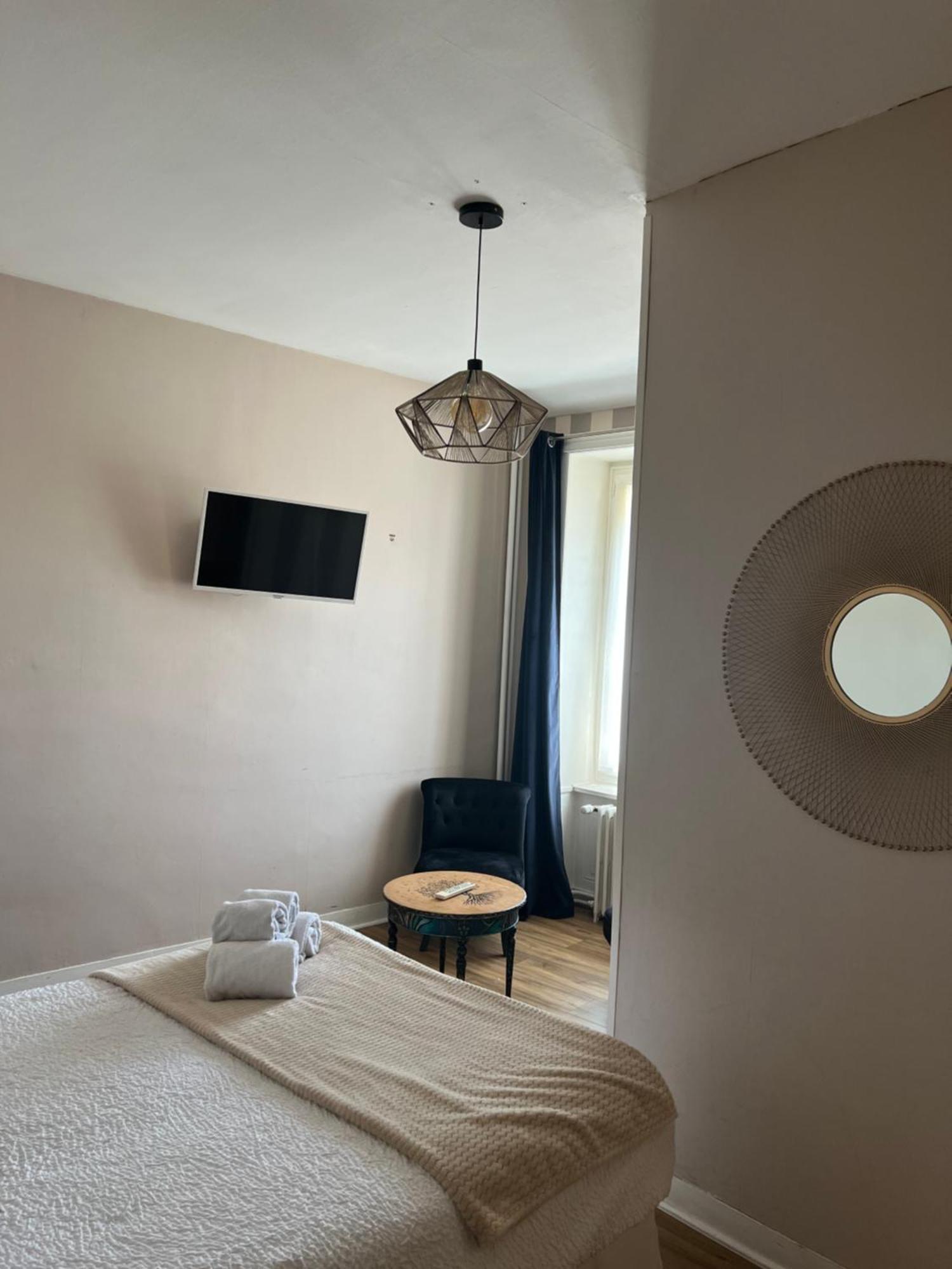 Hotel De La Gare Cherbourg-en-Cotentin Εξωτερικό φωτογραφία