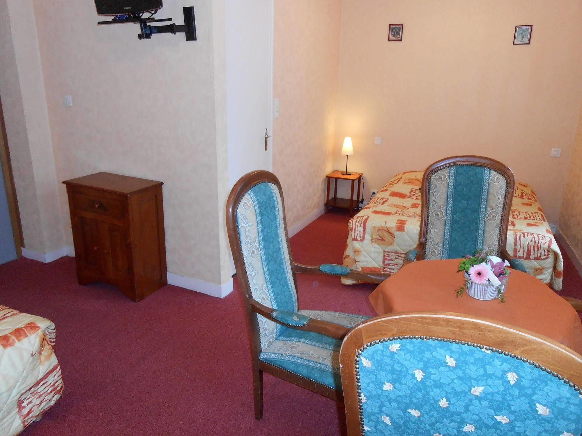 Hotel De La Gare Cherbourg-en-Cotentin Εξωτερικό φωτογραφία