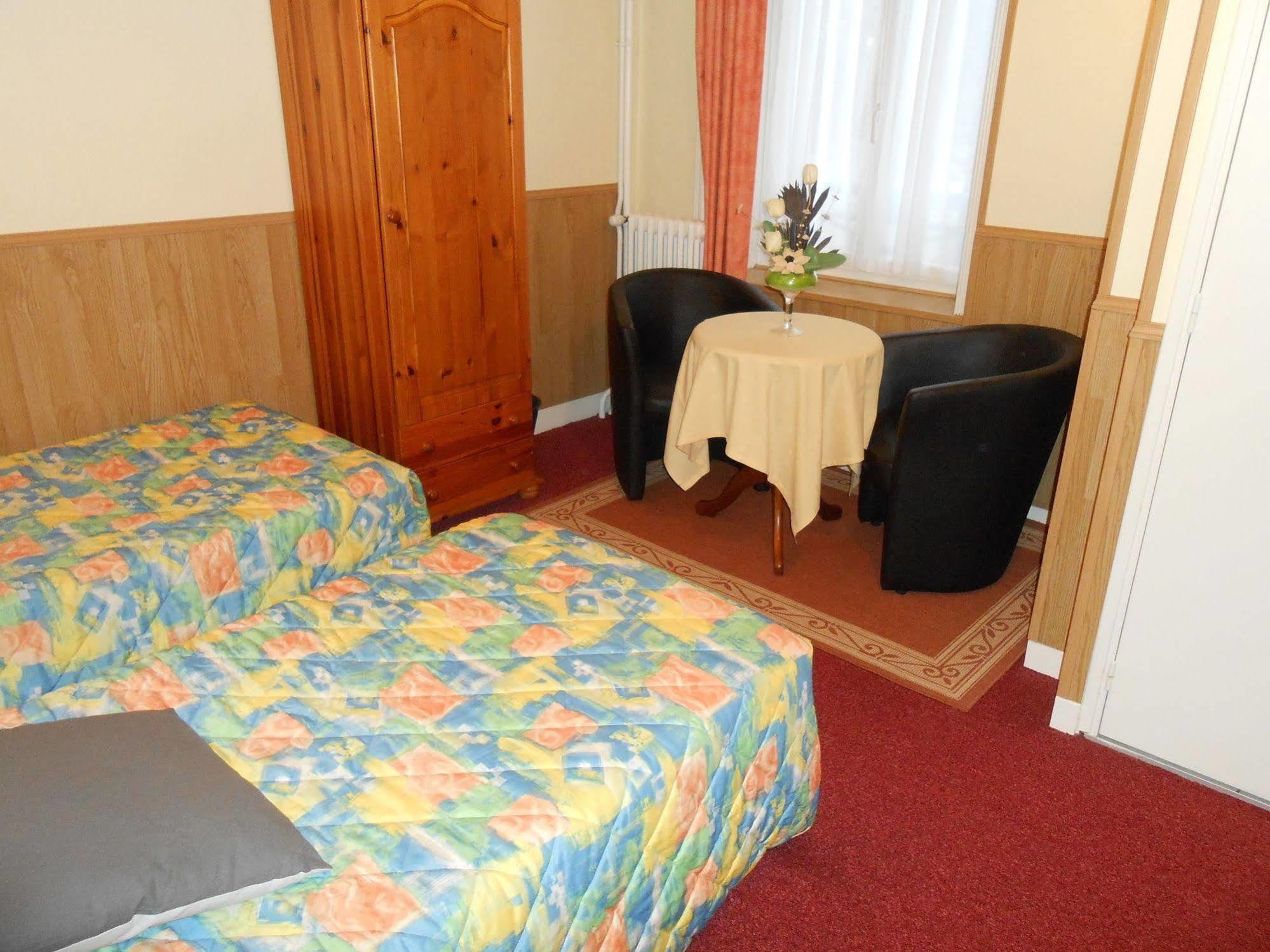 Hotel De La Gare Cherbourg-en-Cotentin Εξωτερικό φωτογραφία