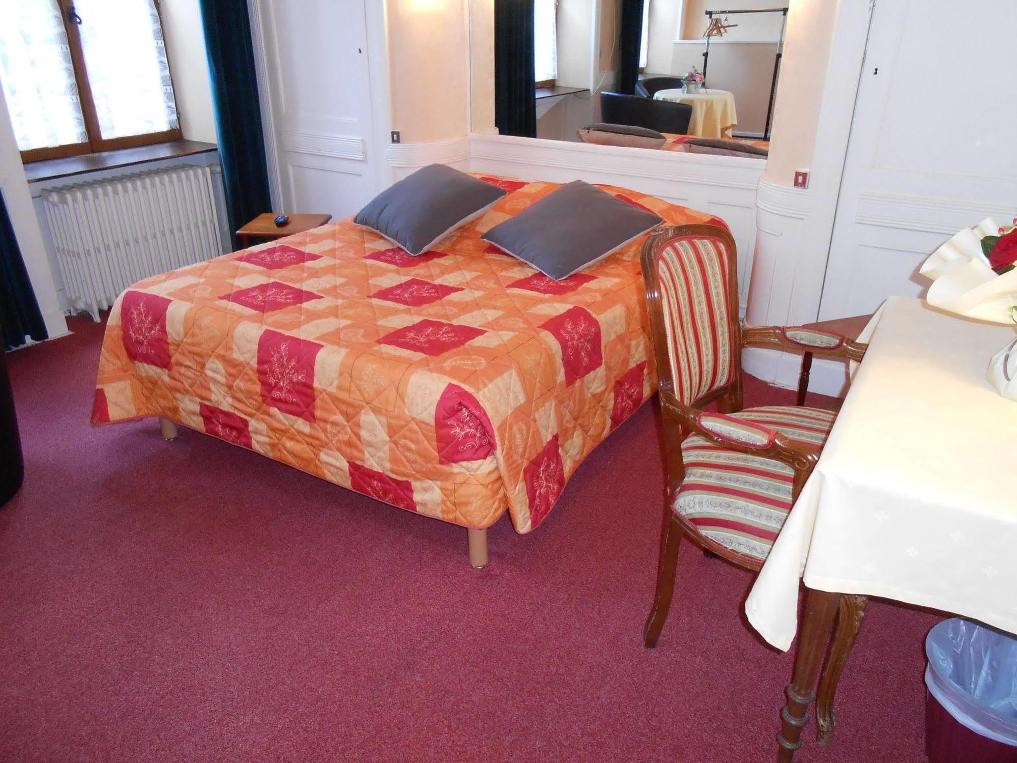 Hotel De La Gare Cherbourg-en-Cotentin Εξωτερικό φωτογραφία