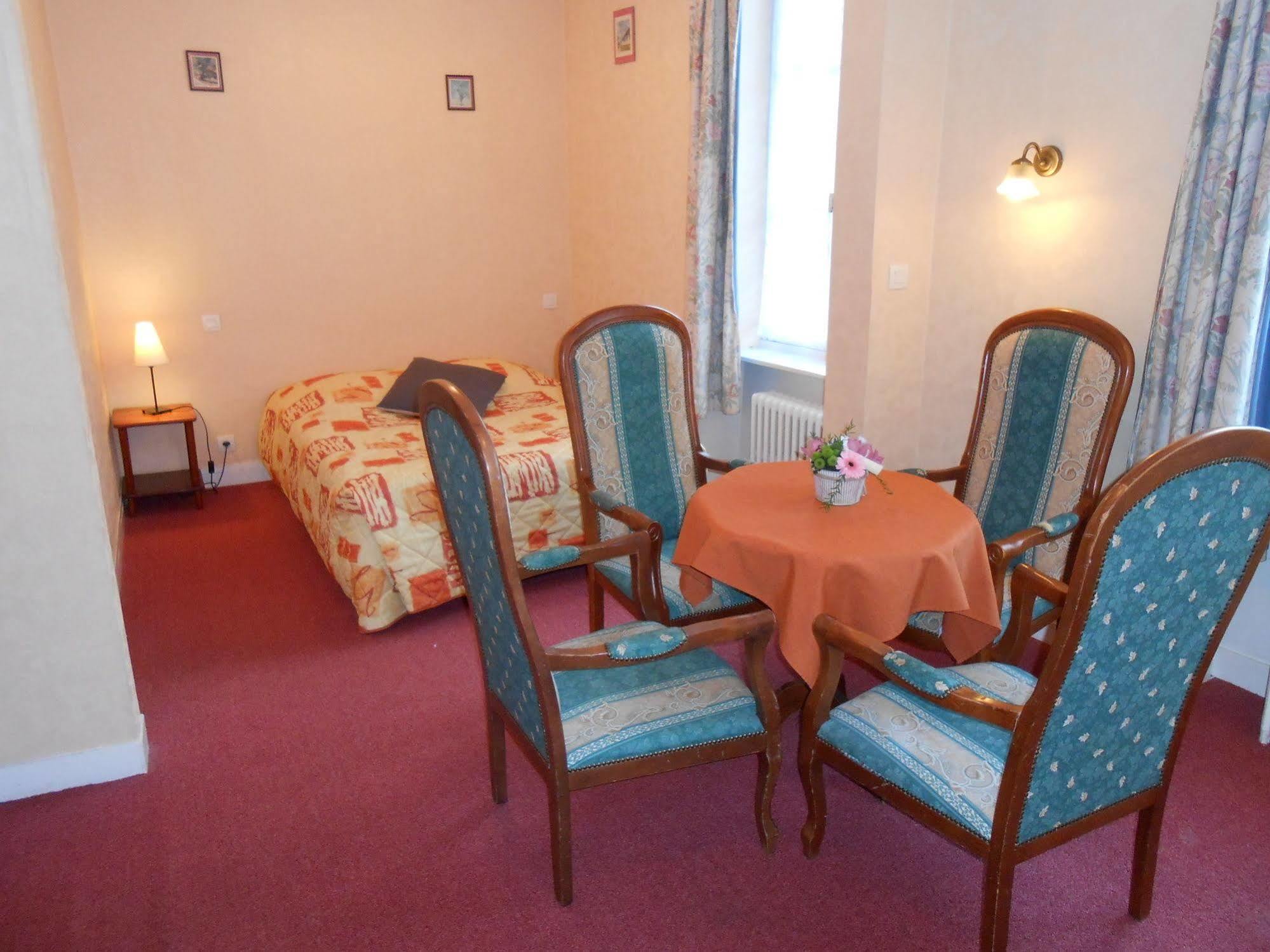 Hotel De La Gare Cherbourg-en-Cotentin Εξωτερικό φωτογραφία